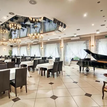 Aparthotel U Beaty I Violetty 3*