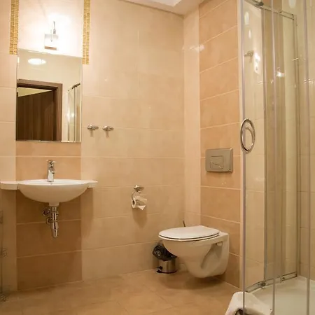 U Beaty I Violetty Aparthotel