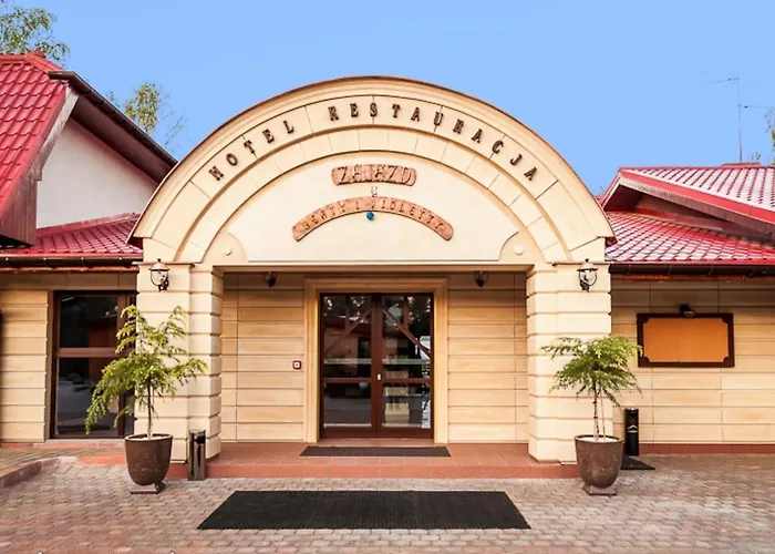 U Beaty I Violetty 3*