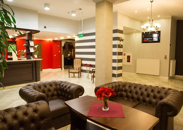 U Beaty I Violetty Aparthotel 3*